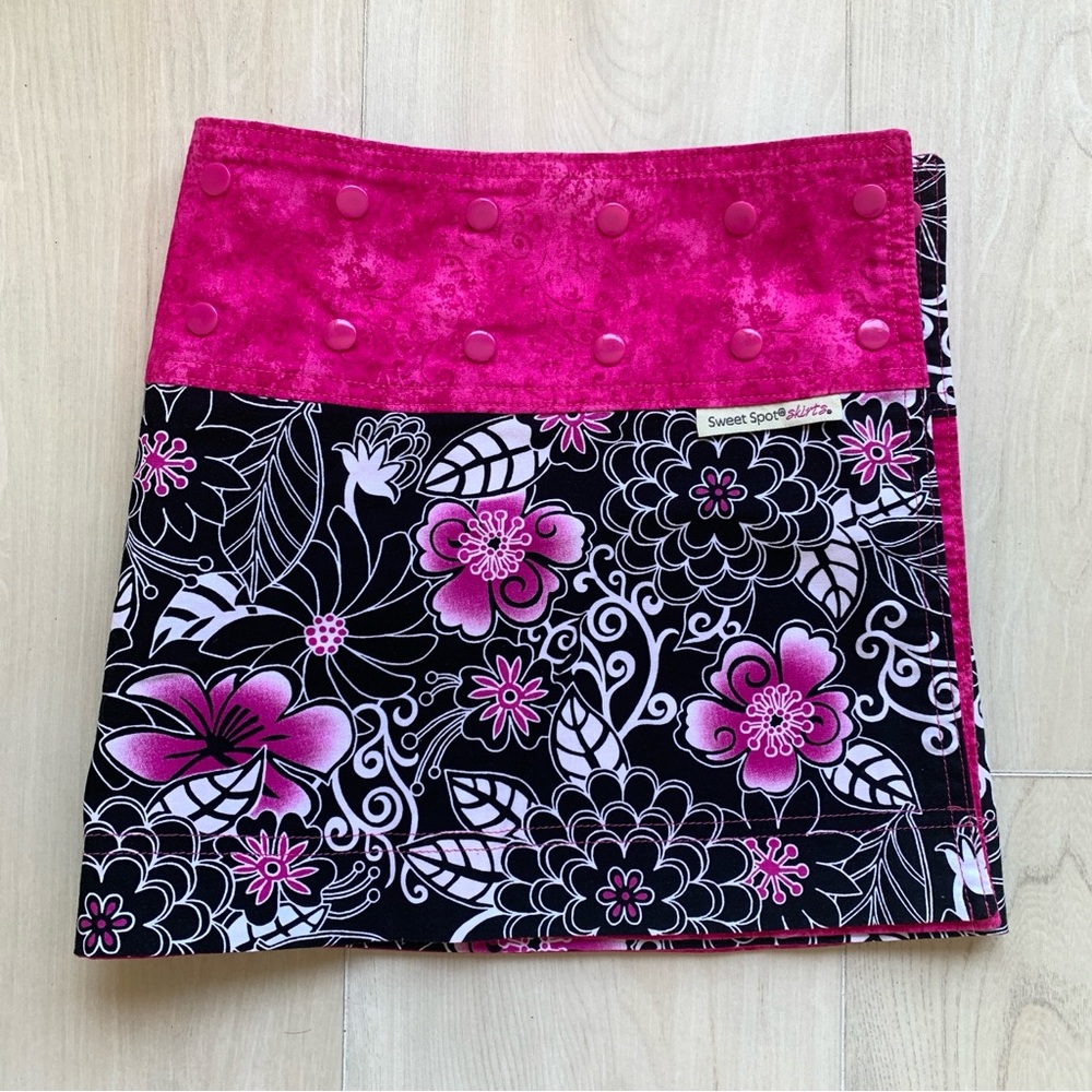 Sweet Spot Floral Mini Wrap Athletic Reversible Adjustable Bike , Beach Skirt OS